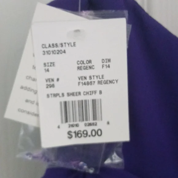 Davids Bridal dress size 14 - Picture 3 of 5